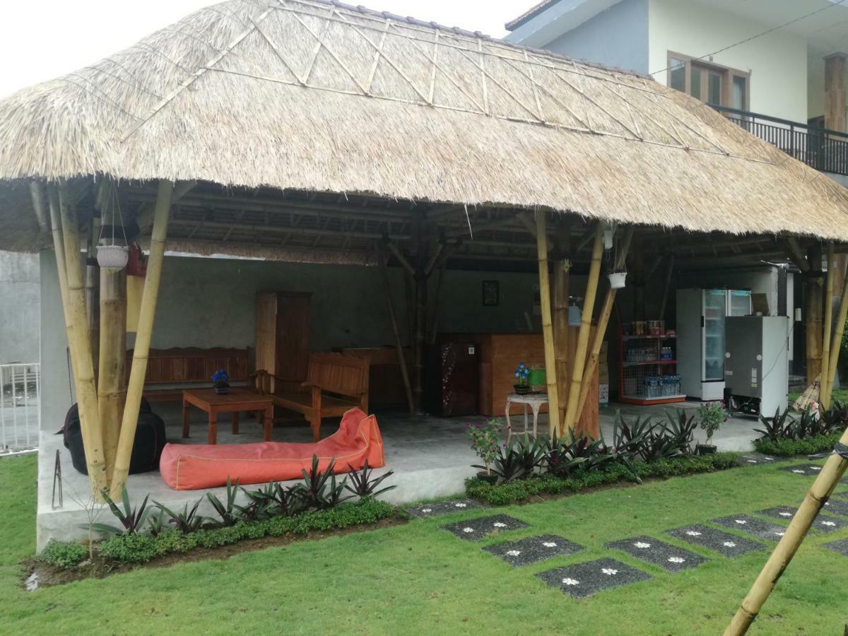 Hello Canggu Homestay Exterior photo